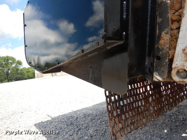 image for item GV9122 2013 Quick Attach skid steer forestry mulcher