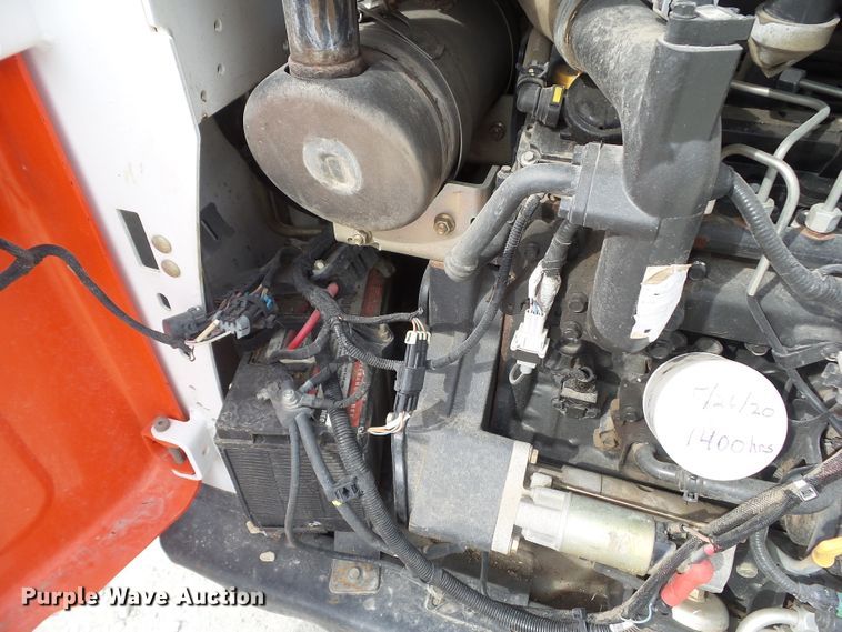 image for item GX9148 2016 Bobcat T590  tracked skid steer loader