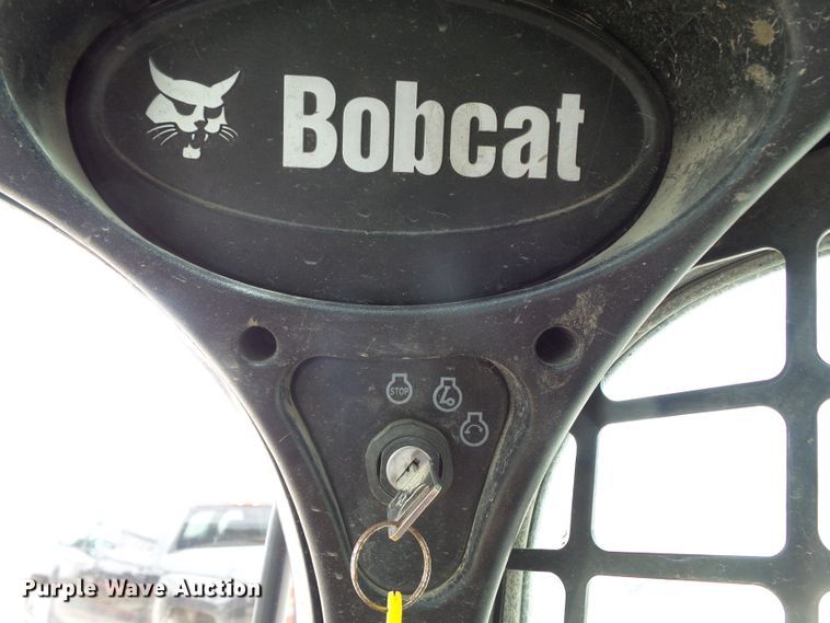 image for item GX9148 2016 Bobcat T590  tracked skid steer loader