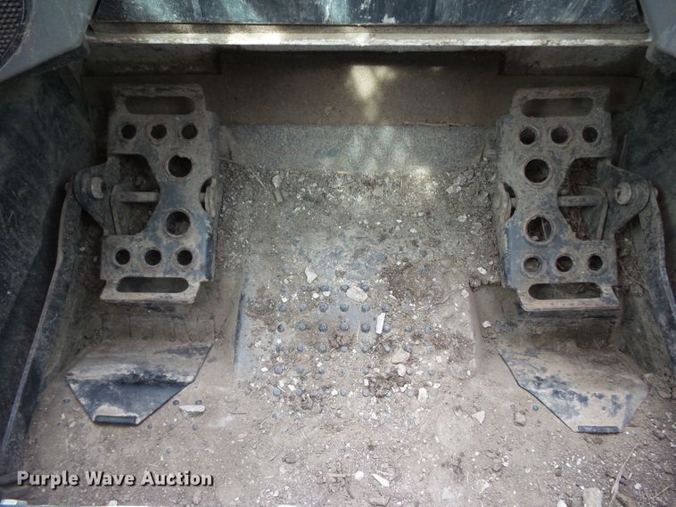 image for item GX9148 2016 Bobcat T590  tracked skid steer loader