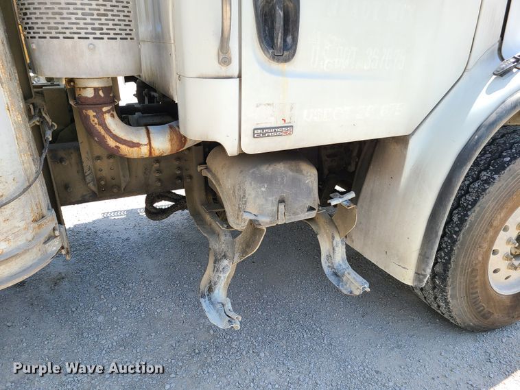 image for item GX9278 2007 Freightliner Business Class M2  ready mix truck