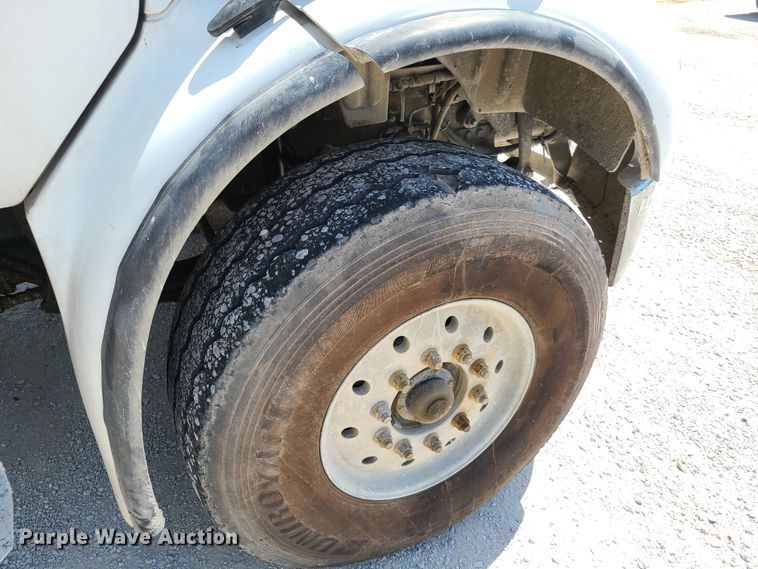 image for item GX9278 2007 Freightliner Business Class M2  ready mix truck