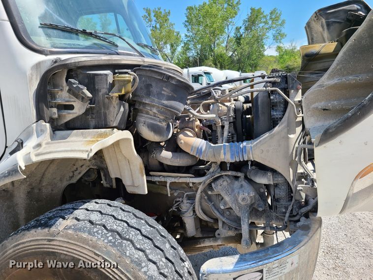 image for item GX9278 2007 Freightliner Business Class M2  ready mix truck