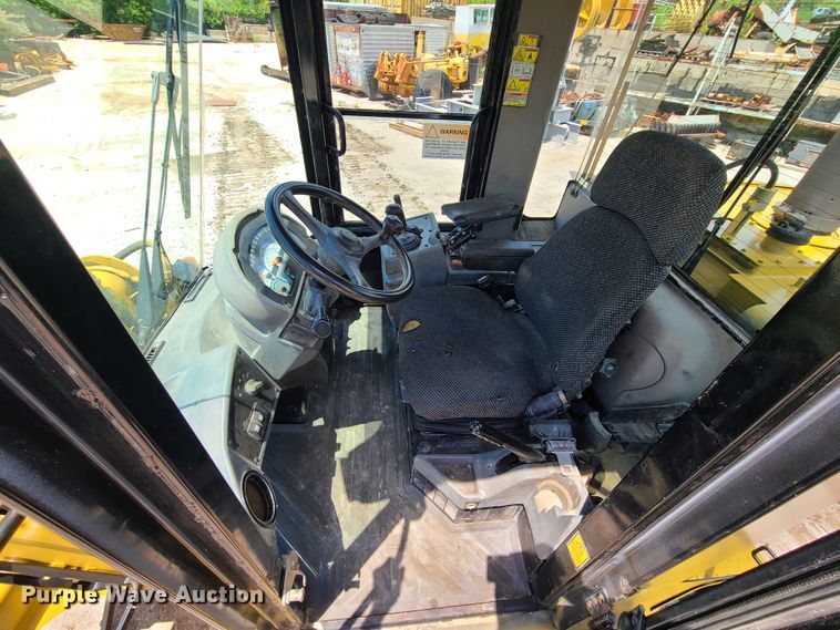 image for item GX9279 2006 Caterpillar 924G  wheel loader