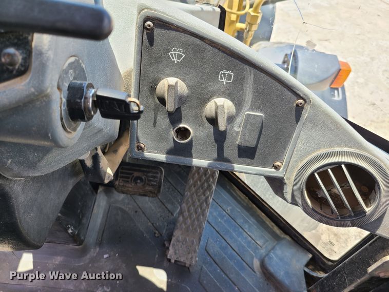 image for item GX9279 2006 Caterpillar 924G  wheel loader