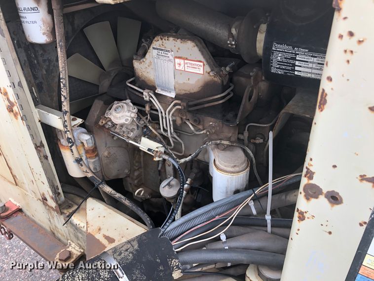 image for item H1571 1993 Ingersoll Rand DD110  vibratory double drum roller