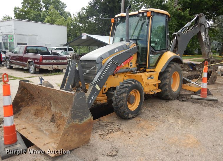 image for item HA9333 2012 Volvo BL70B  backhoe