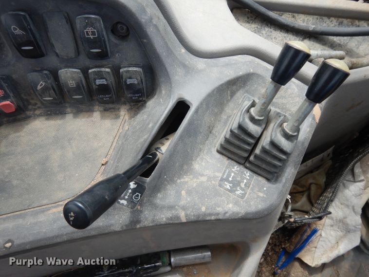 image for item HA9333 2012 Volvo BL70B  backhoe