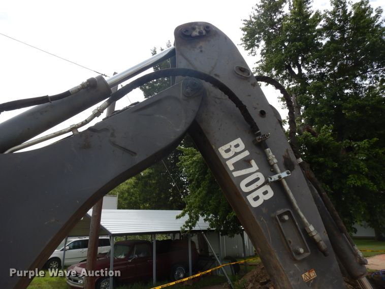 image for item HA9333 2012 Volvo BL70B  backhoe