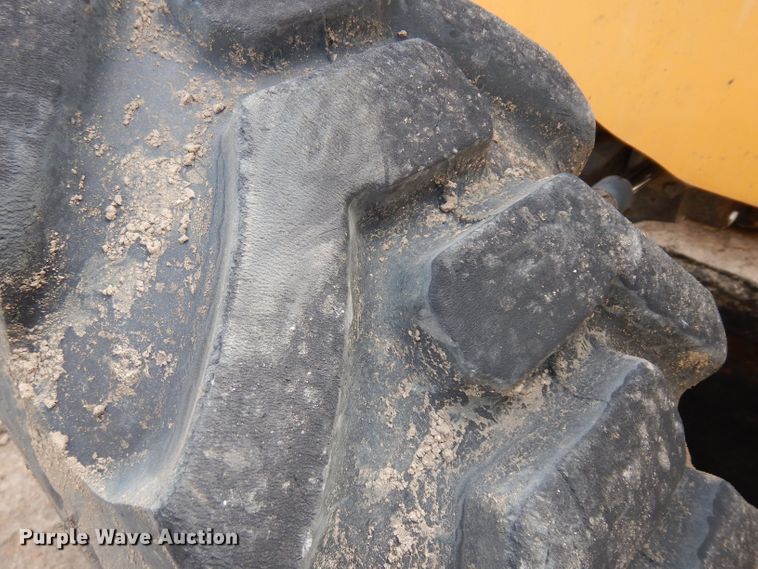 image for item HA9333 2012 Volvo BL70B  backhoe