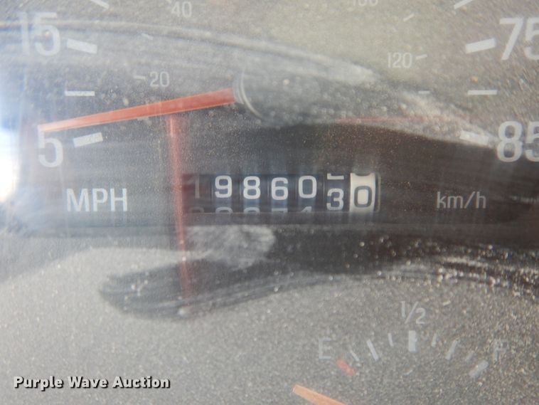 image for item HA9334 1998 Ford LS9000  crane truck