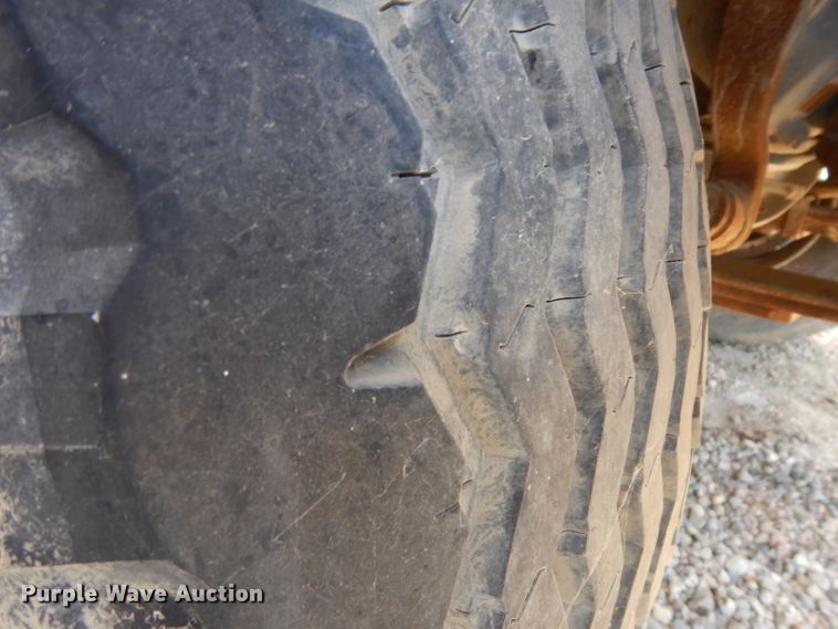 image for item HA9334 1998 Ford LS9000  crane truck