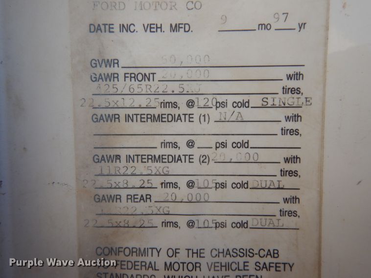 image for item HA9334 1998 Ford LS9000  crane truck