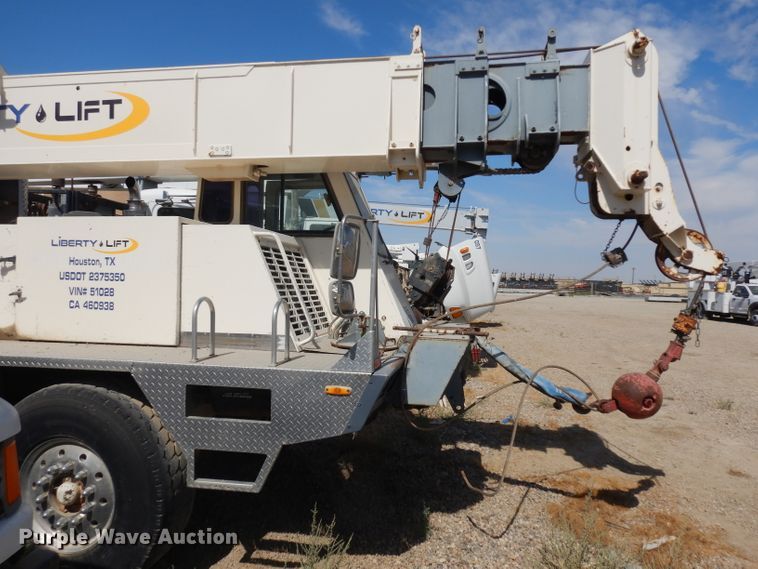 image for item HA9335 Terex 428  truck crane