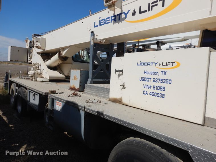 image for item HA9335 Terex 428  truck crane