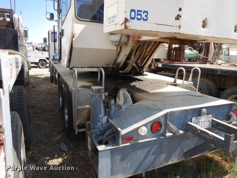 image for item HA9335 Terex 428  truck crane