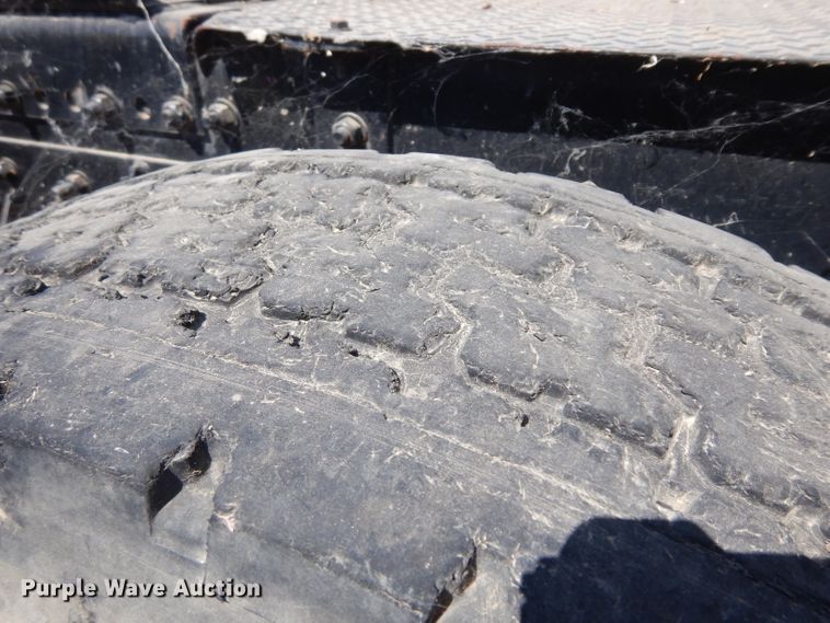 image for item HA9337 2001 Freightliner Classic  crane truck