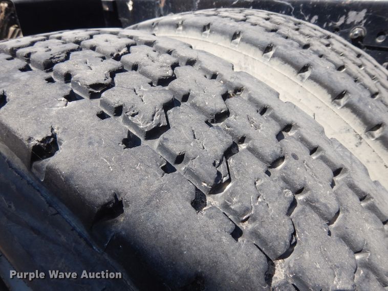 image for item HA9337 2001 Freightliner Classic  crane truck