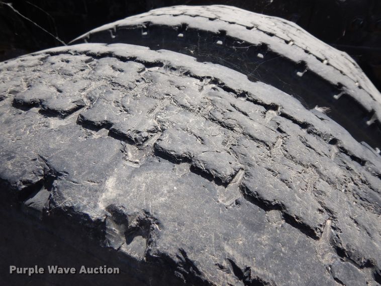 image for item HA9337 2001 Freightliner Classic  crane truck