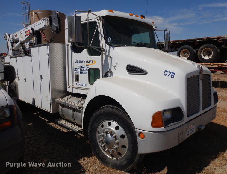 image for item HA9338 2001 Kenworth T300  utility bed truck with crane