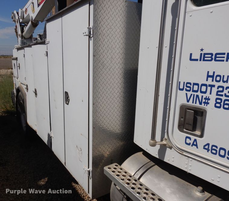 image for item HA9338 2001 Kenworth T300  utility bed truck with crane