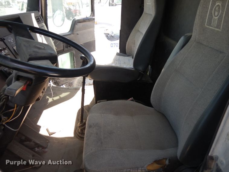 image for item HA9338 2001 Kenworth T300  utility bed truck with crane