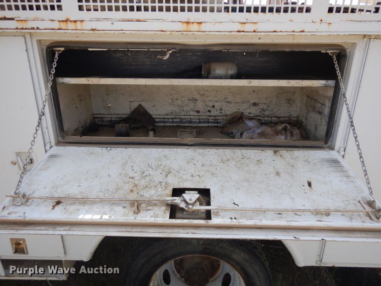 image for item HA9339 2003 Ford F550 Super Duty  bucket truck