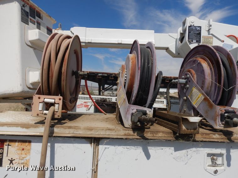 image for item HA9339 2003 Ford F550 Super Duty  bucket truck