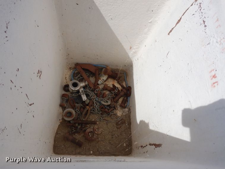 image for item HA9339 2003 Ford F550 Super Duty  bucket truck