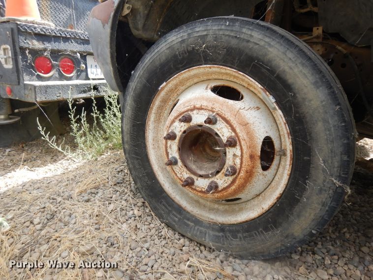 image for item HA9339 2003 Ford F550 Super Duty  bucket truck