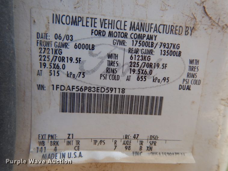 image for item HA9339 2003 Ford F550 Super Duty  bucket truck