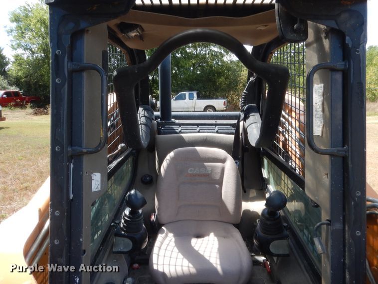 image for item HB9285 2015 Case TV380  tracked skid steer loader