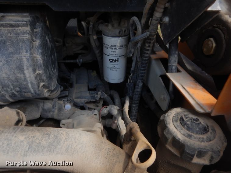 image for item HB9285 2015 Case TV380  tracked skid steer loader