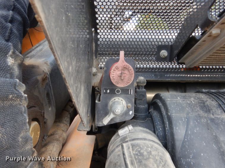 image for item HB9285 2015 Case TV380  tracked skid steer loader