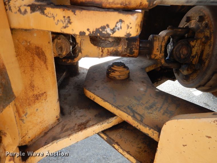 image for item HC9063 1981 Fiat-Allis FR20  wheel loader