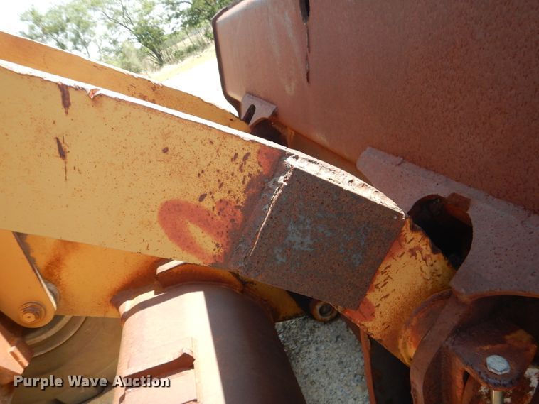 image for item HC9063 1981 Fiat-Allis FR20  wheel loader