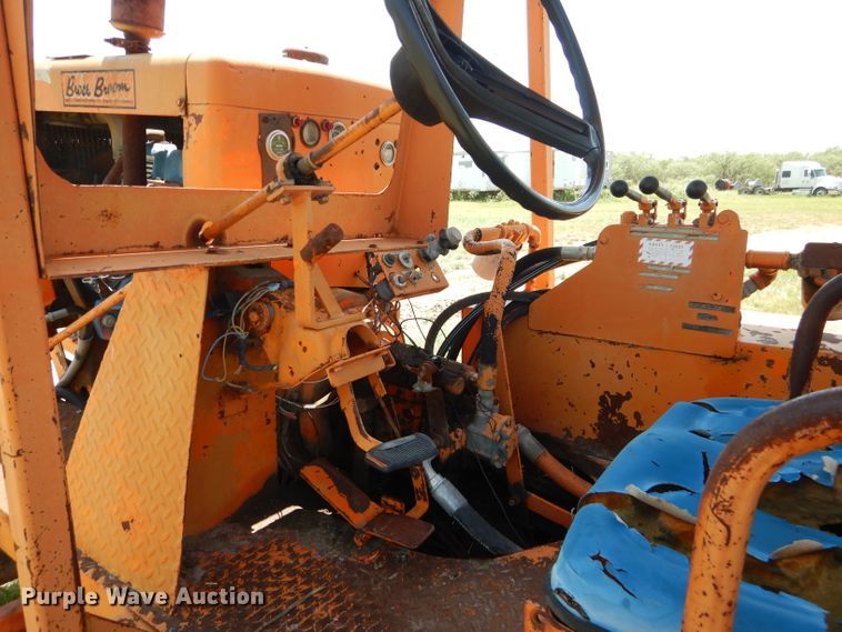 image for item HC9068 Broce BSD444i 6005-A  broom