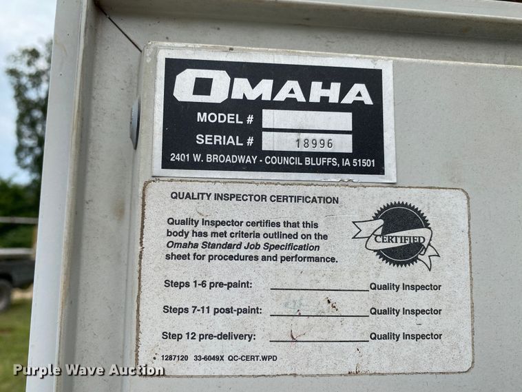 image for item HG9118 1991 International 4900  digger derrick truck