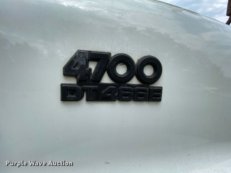 image for item HG9119 2001 International 4700  digger derrick truck