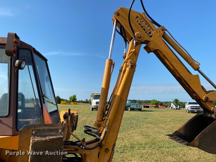 image for item HG9120 Case 580C  backhoe