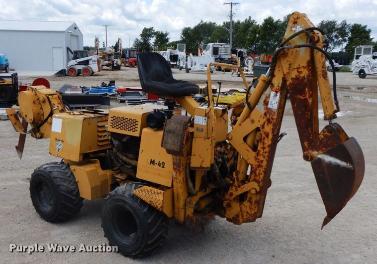 image for item HM9749 1997 Vermeer LM42  cable plow