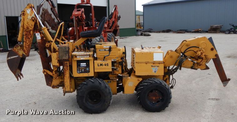 image for item HM9749 1997 Vermeer LM42  cable plow