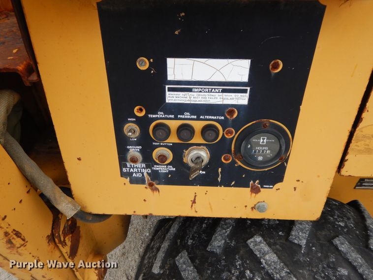 image for item HM9749 1997 Vermeer LM42  cable plow