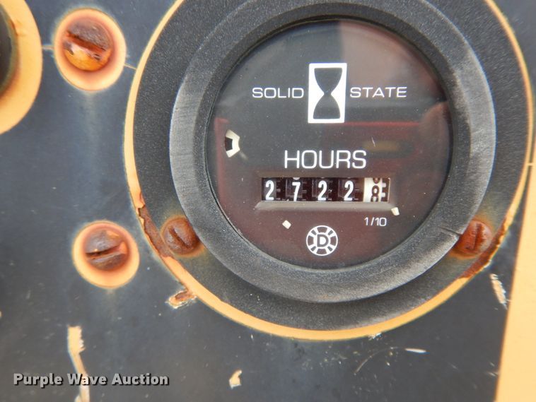 image for item HM9749 1997 Vermeer LM42  cable plow