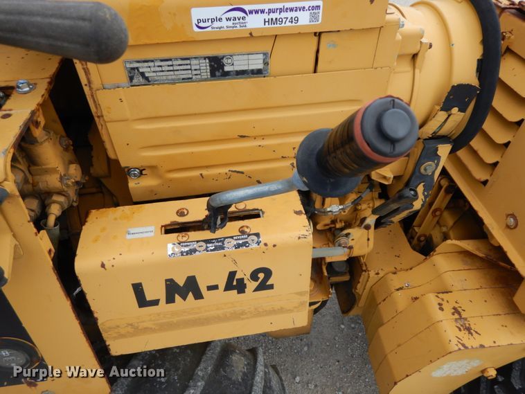 image for item HM9749 1997 Vermeer LM42  cable plow