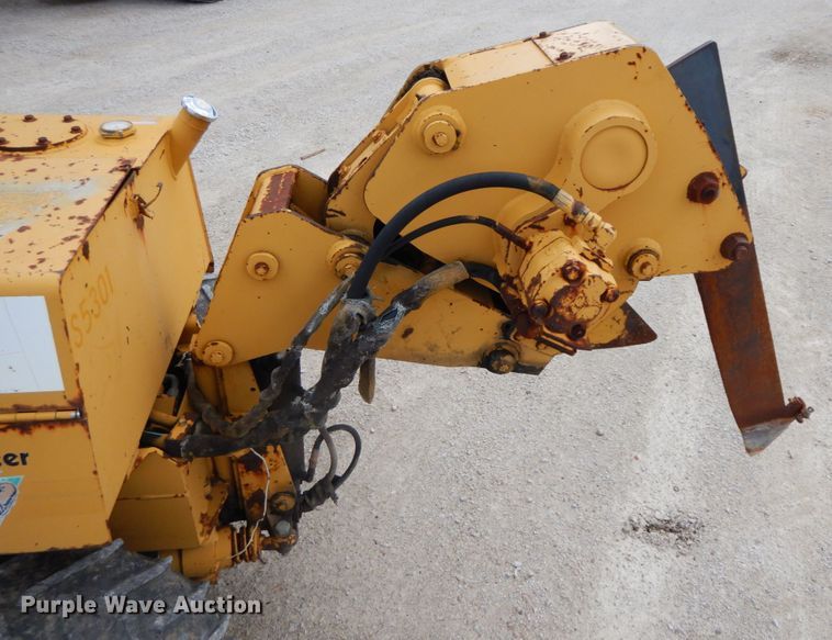 image for item HM9749 1997 Vermeer LM42  cable plow