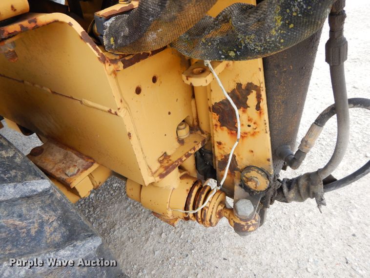 image for item HM9749 1997 Vermeer LM42  cable plow