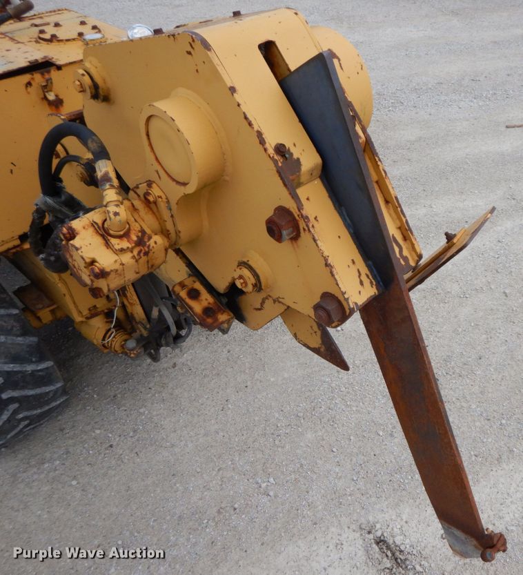 image for item HM9749 1997 Vermeer LM42  cable plow