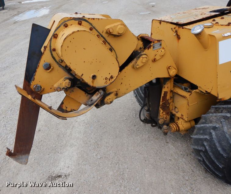 image for item HM9749 1997 Vermeer LM42  cable plow