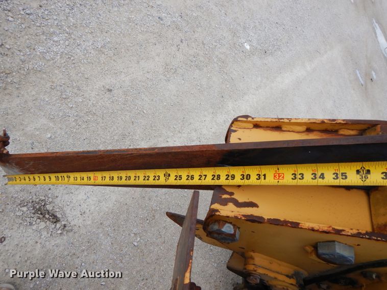 image for item HM9749 1997 Vermeer LM42  cable plow